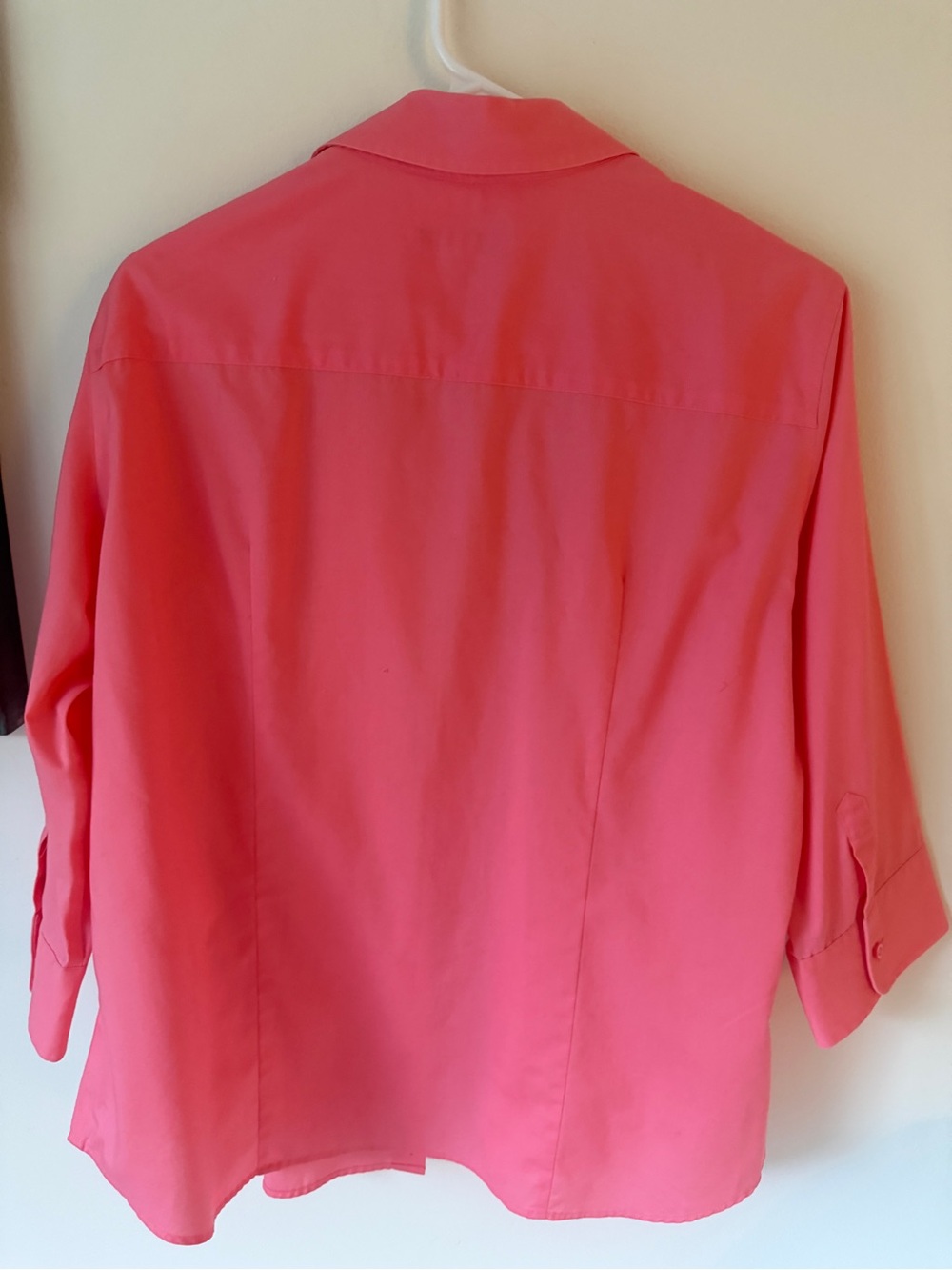 Lady Hathaway Coral Button-Up Top - Picture 3 of 4